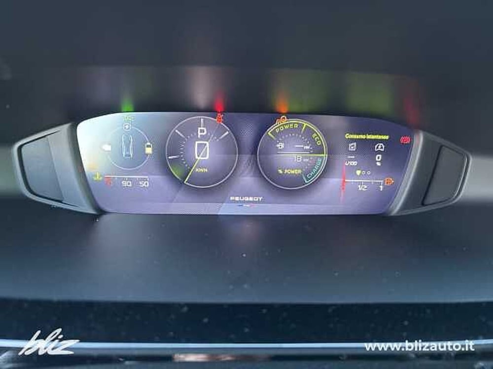 Peugeot 408 nuova a Udine (13)