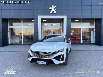 Peugeot 408 1.2 hybrid GT 145cv e-dsc6 nuova a Tavagnacco