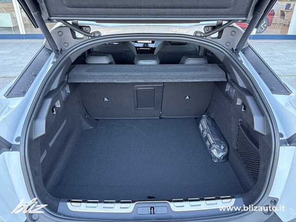 Peugeot 408 nuova a Udine (7)