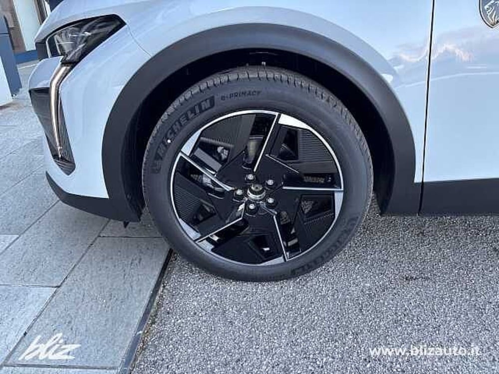 Peugeot 408 nuova a Udine (9)