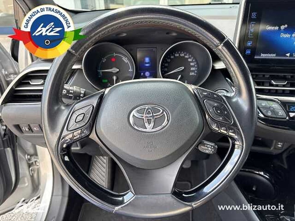Toyota Toyota C-HR usata a Udine (19)