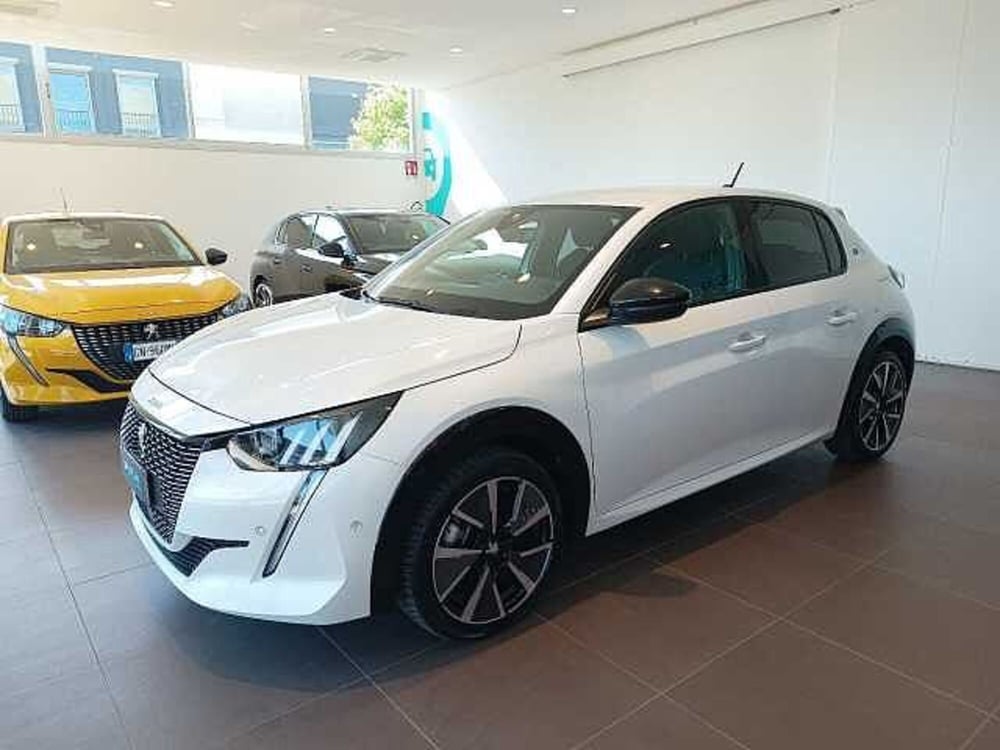 Peugeot 208 usata a Forlì-Cesena