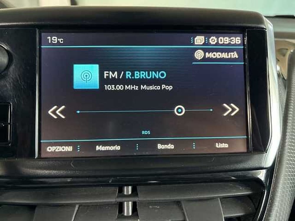 Peugeot 2008 usata a Siena (14)