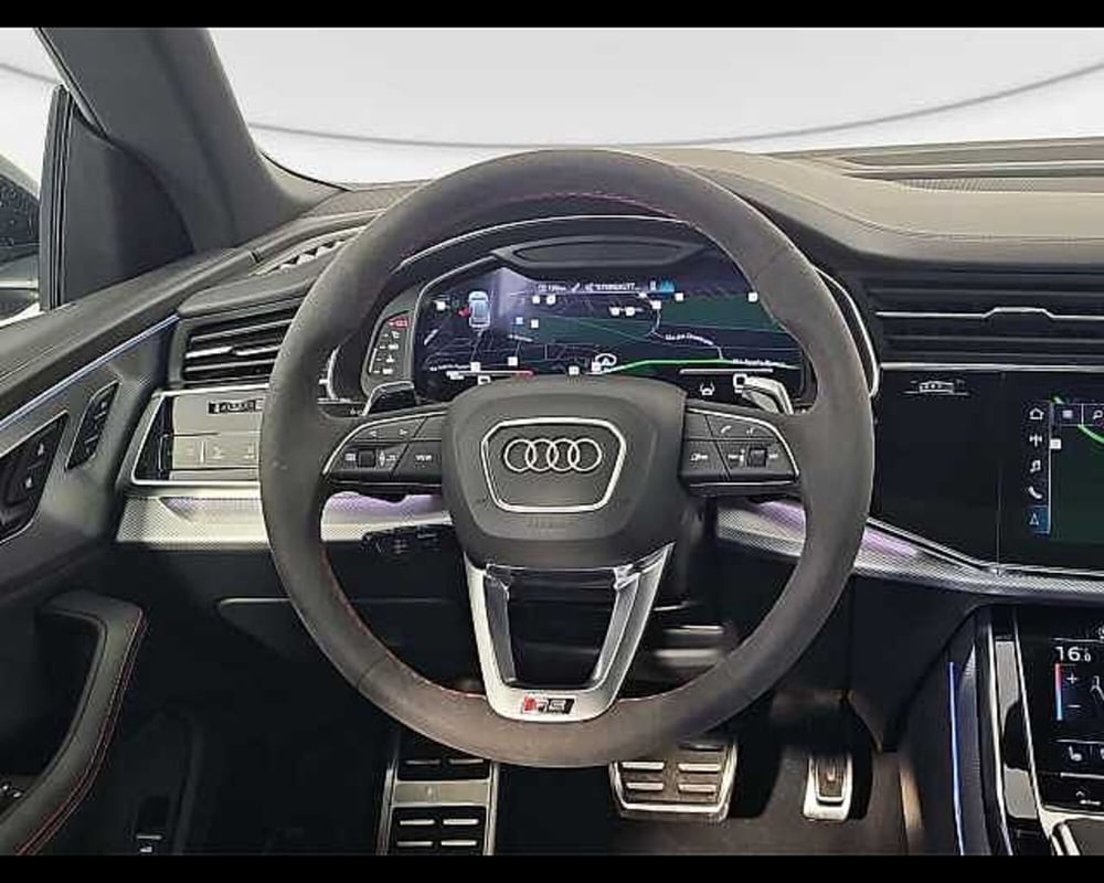Audi RS Q8 usata a Roma (7)