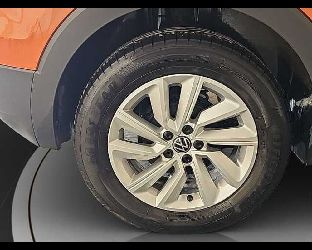 Volkswagen T-Cross usata a Roma (12)