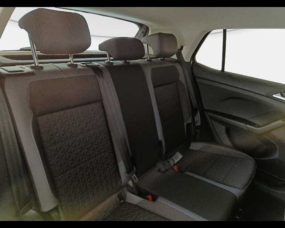 Volkswagen T-Cross usata a Roma (9)