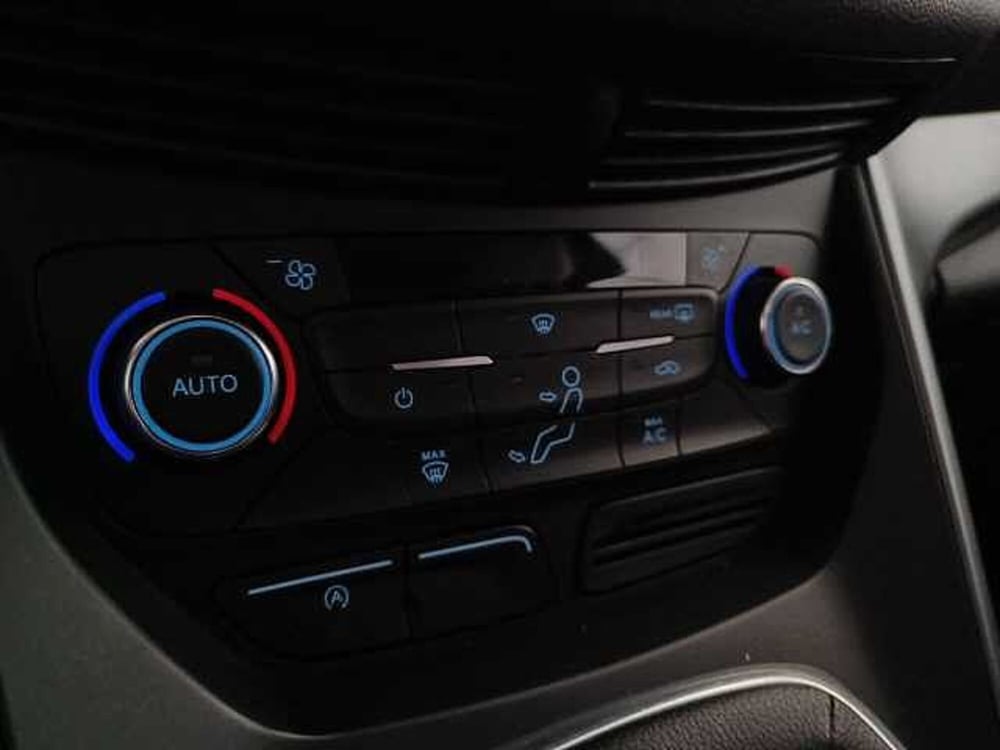 Ford Kuga usata a Venezia (19)