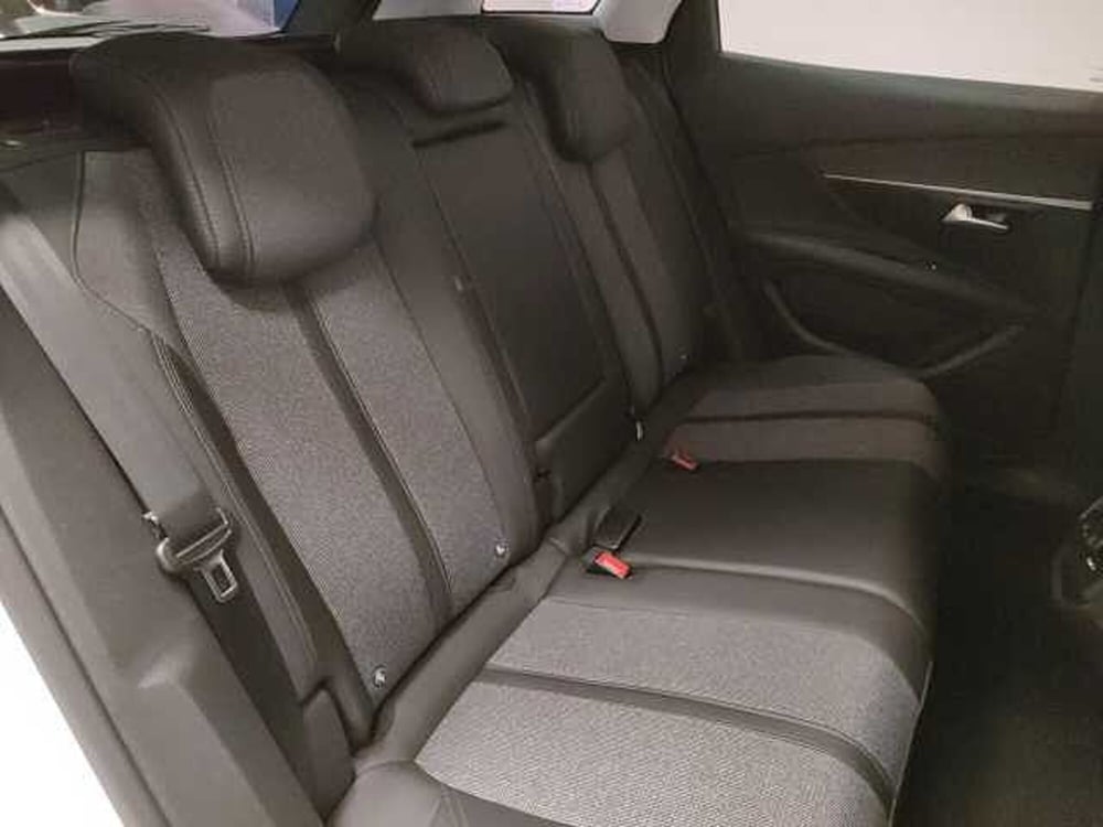 Peugeot 3008 usata a Teramo (14)