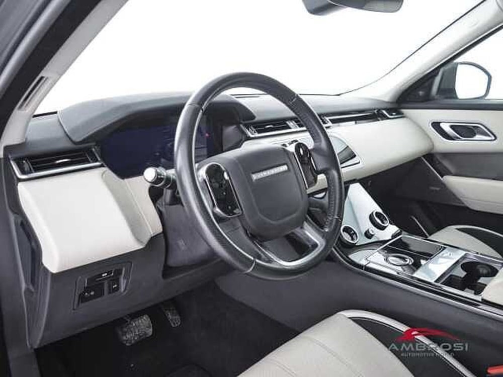 Land Rover Range Rover Velar usata a Viterbo (8)
