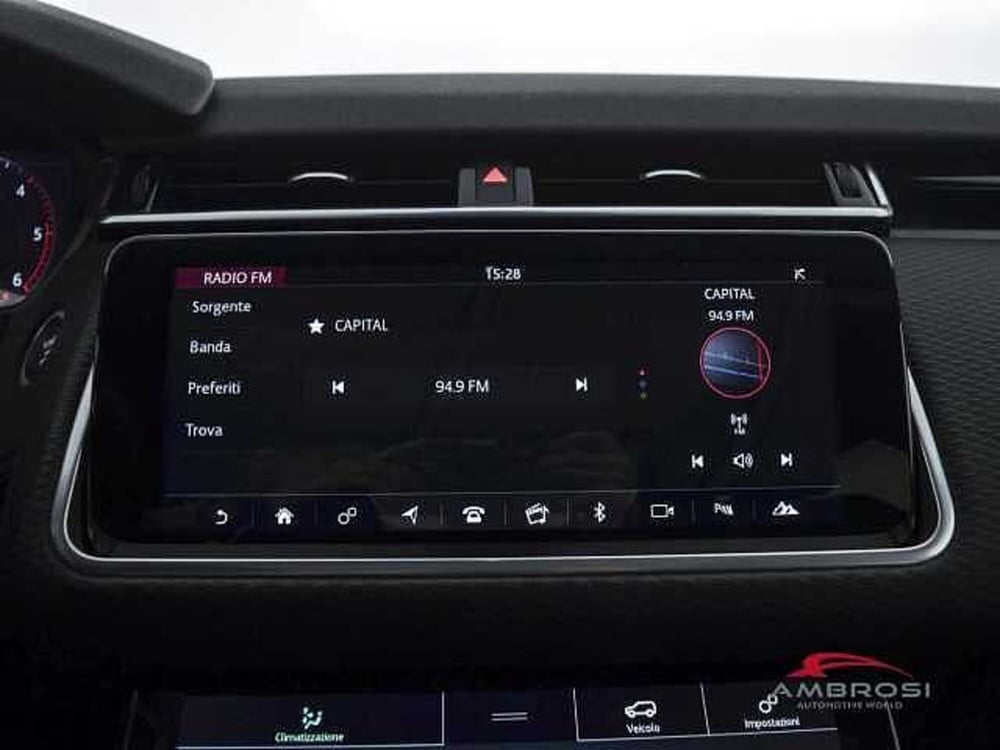 Land Rover Range Rover Velar usata a Viterbo (14)