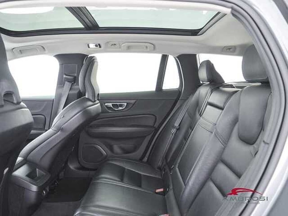 Volvo V60 Cross Country usata a Viterbo (10)