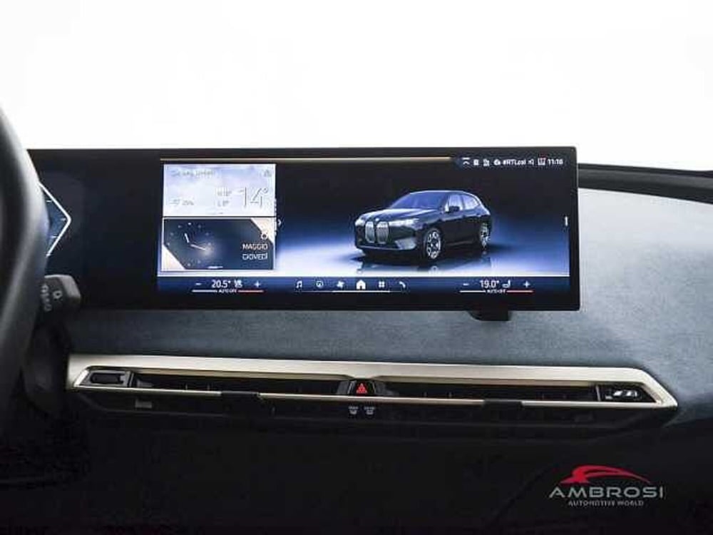 BMW iX usata a Viterbo (20)