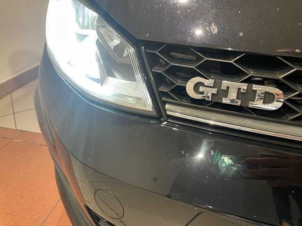 Volkswagen Golf usata a Genova (15)