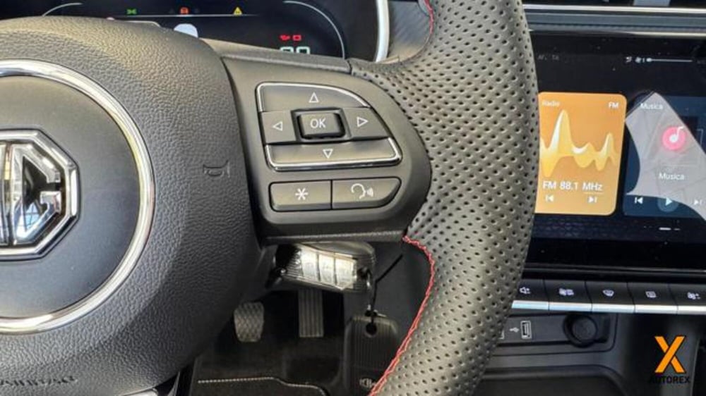 Mg ZS nuova a Varese (14)