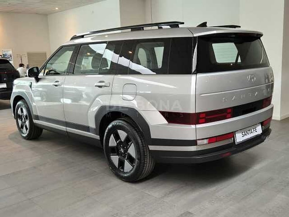 Hyundai Santa Fe nuova a Vicenza (2)