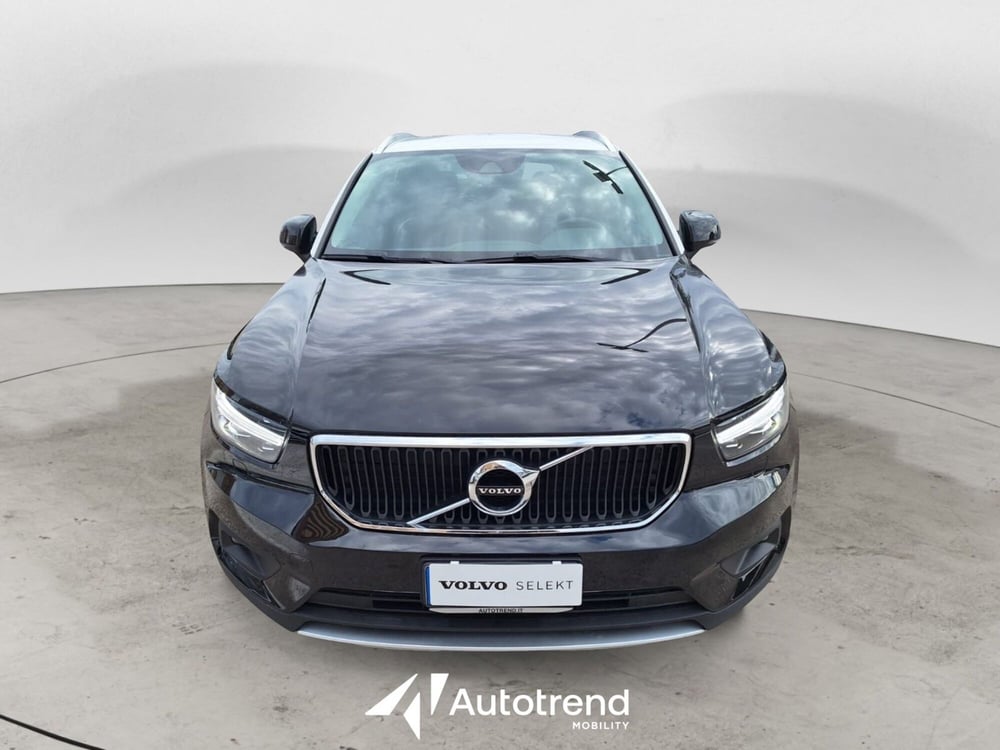 Volvo XC40 usata a Bari (3)
