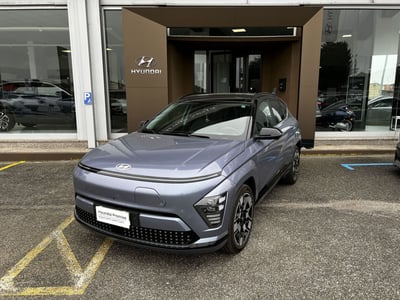 Hyundai Kona EV 64 kWh XClass del 2023 usata a Caresanablot