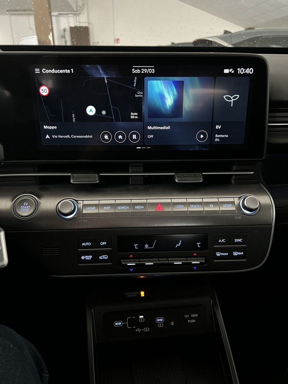 Hyundai Kona usata a Vercelli (12)