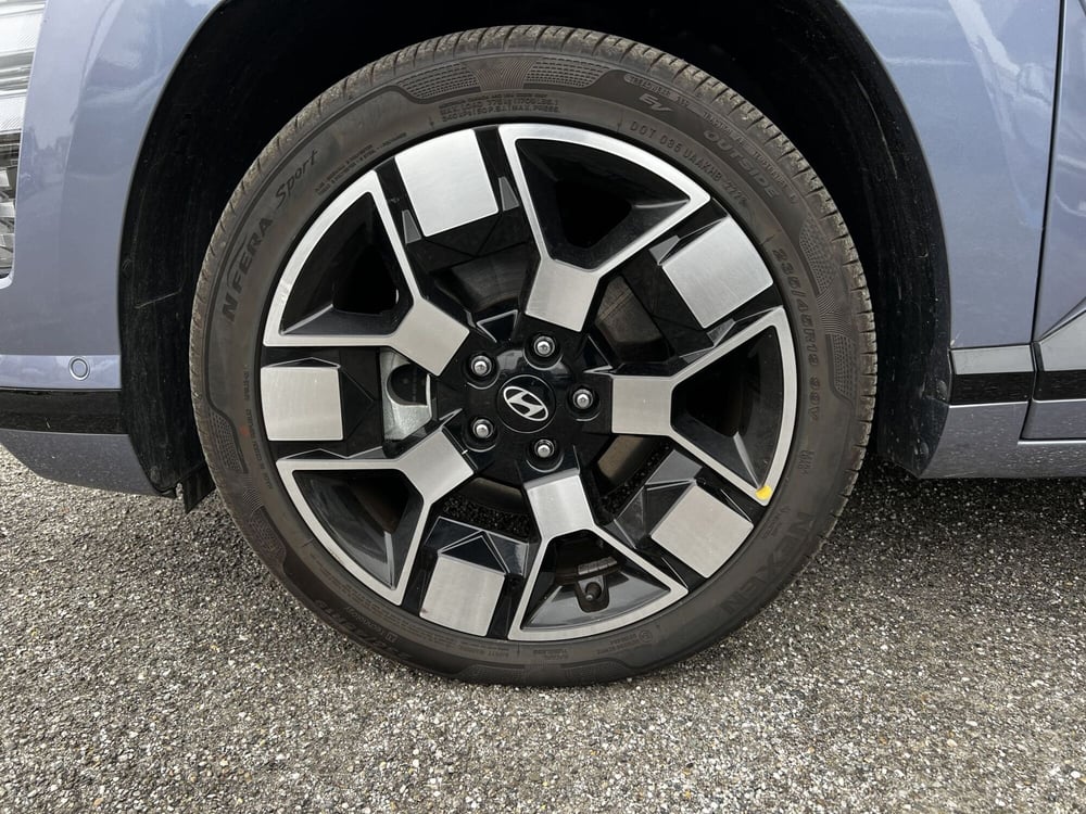Hyundai Kona usata a Vercelli (9)