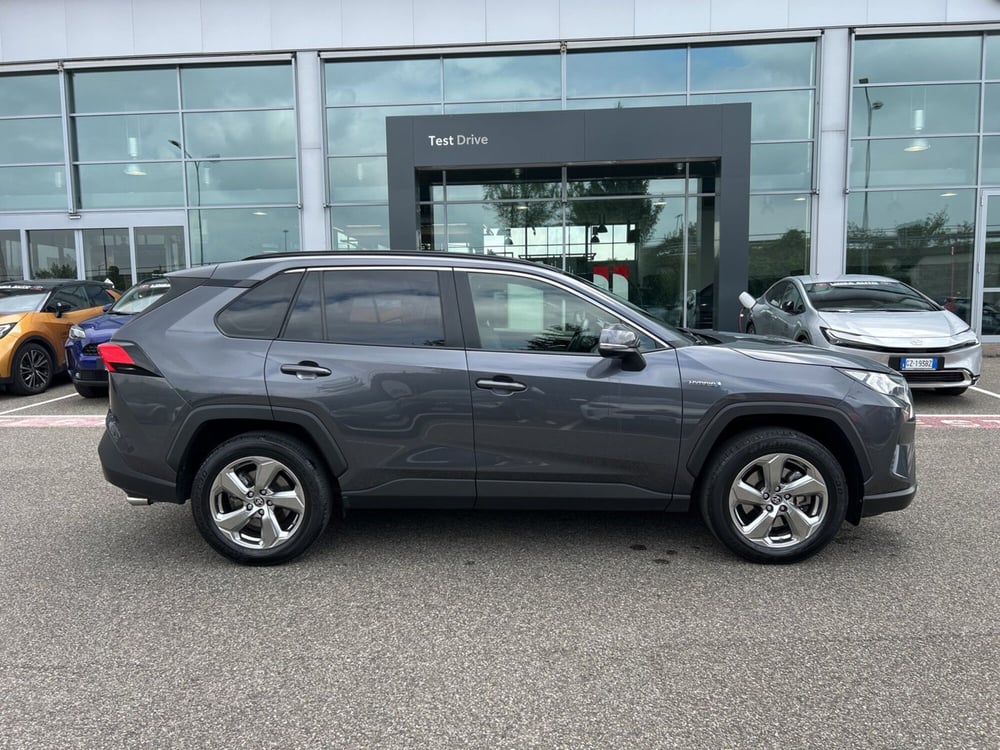 Toyota Rav4 usata a Piacenza (7)