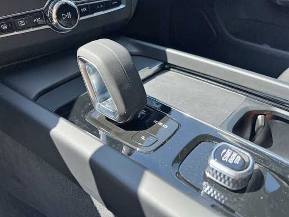 Volvo XC60 usata a Ravenna (16)