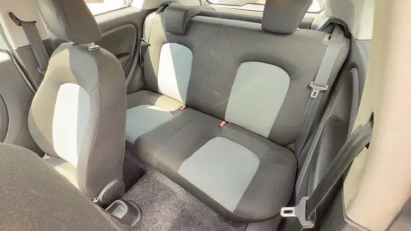 Fiat Punto usata a Como (9)