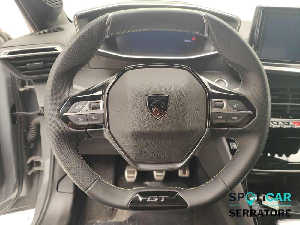 Peugeot 208 usata a Como (8)