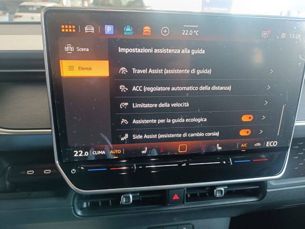 Volkswagen ID.Buzz nuova a Vicenza (15)