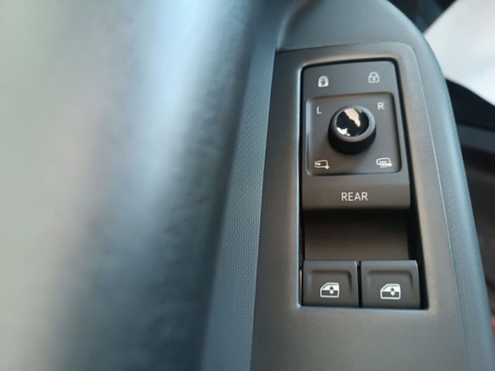 Volkswagen ID.Buzz nuova a Vicenza (9)