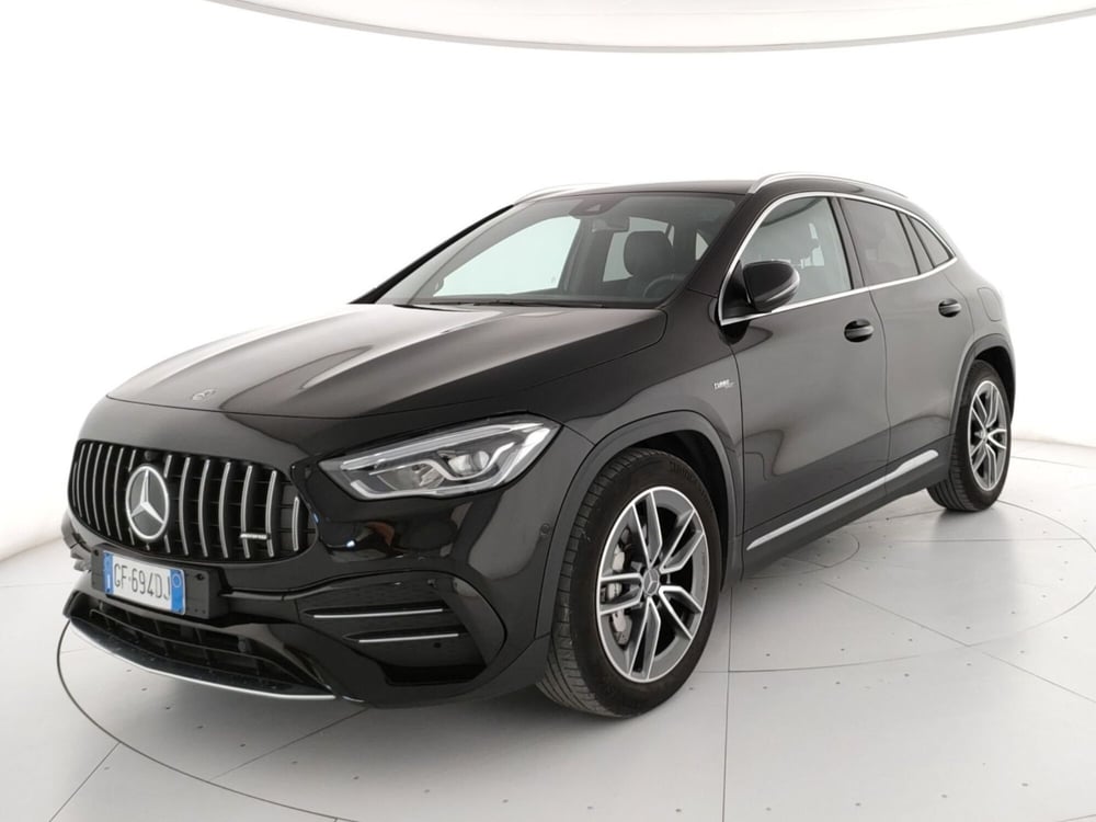 Mercedes-Benz GLA SUV usata a Roma