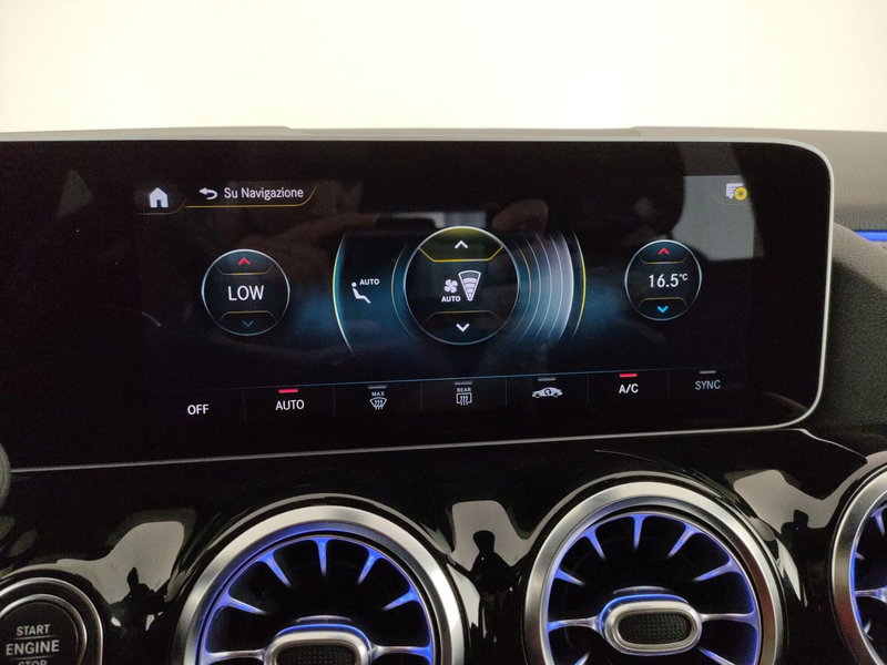 Mercedes-Benz GLA SUV usata a Roma (17)