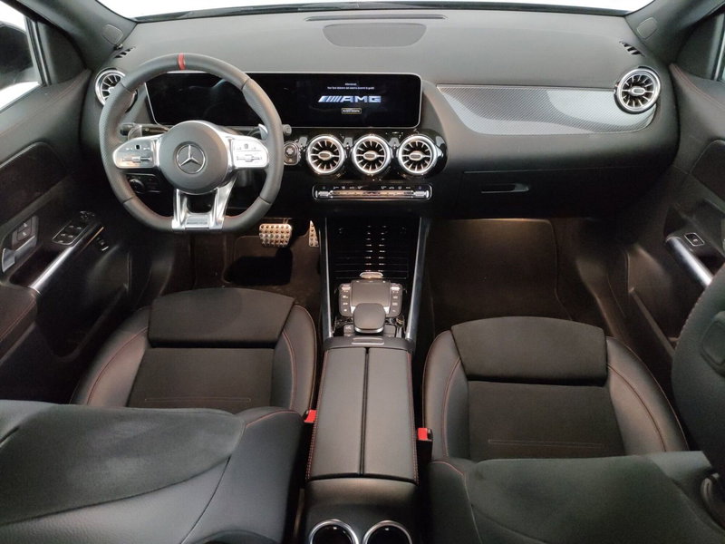 Mercedes-Benz GLA SUV usata a Roma (4)