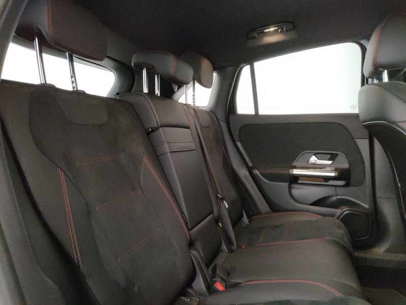 Mercedes-Benz GLA SUV usata a Roma (5)