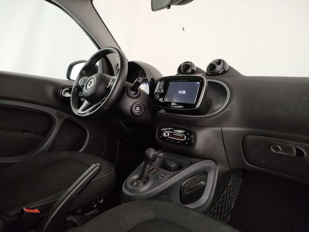 smart Fortwo Cabrio usata a Roma (7)
