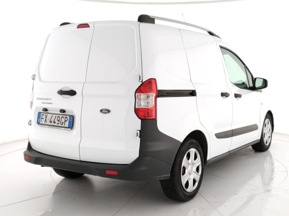Ford Transit Courier usata a Roma (2)
