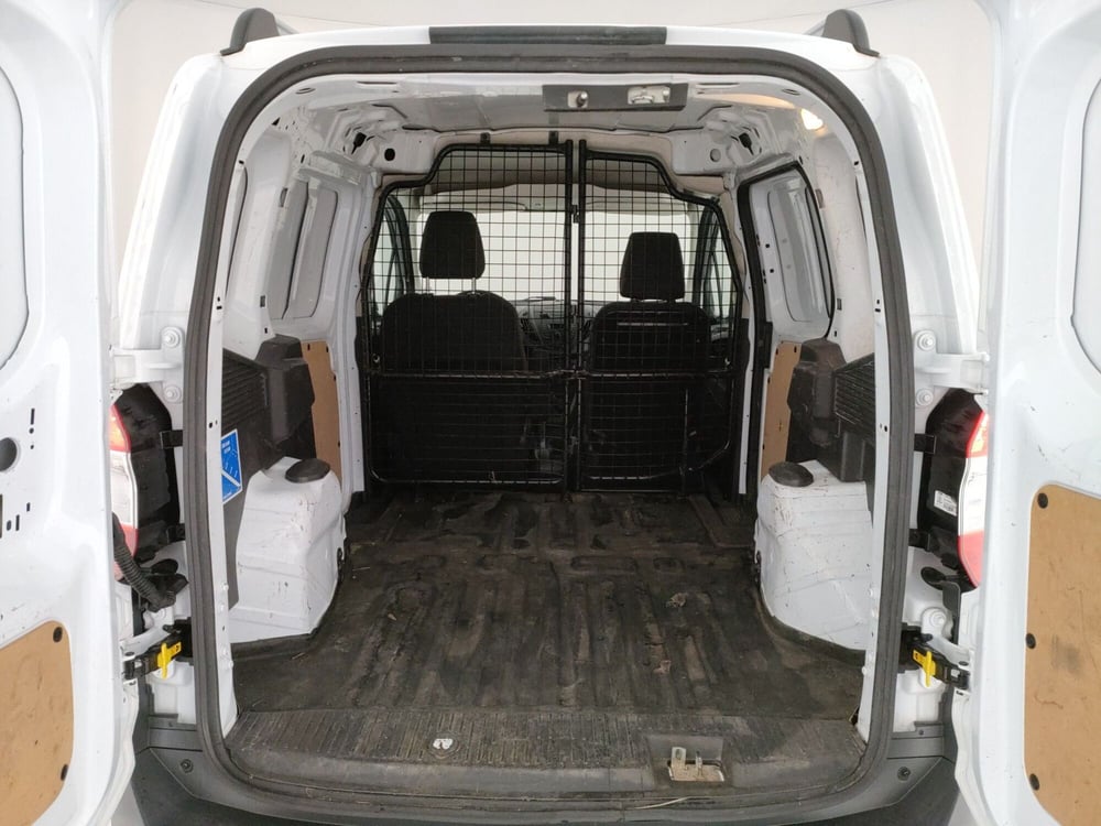 Ford Transit Courier usata a Roma (9)