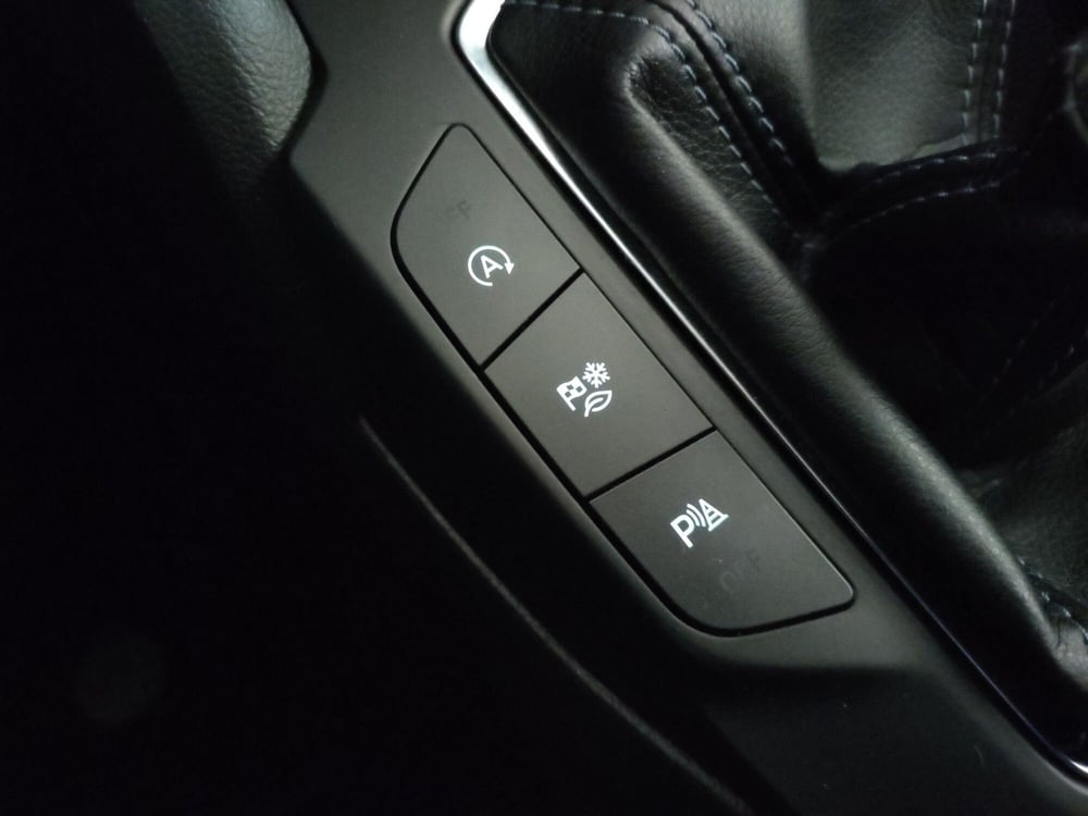 Ford Focus Station Wagon usata a Roma (19)