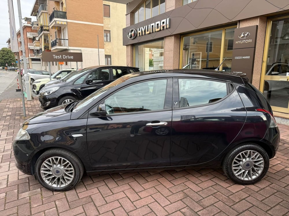 Lancia Ypsilon usata a Torino (14)