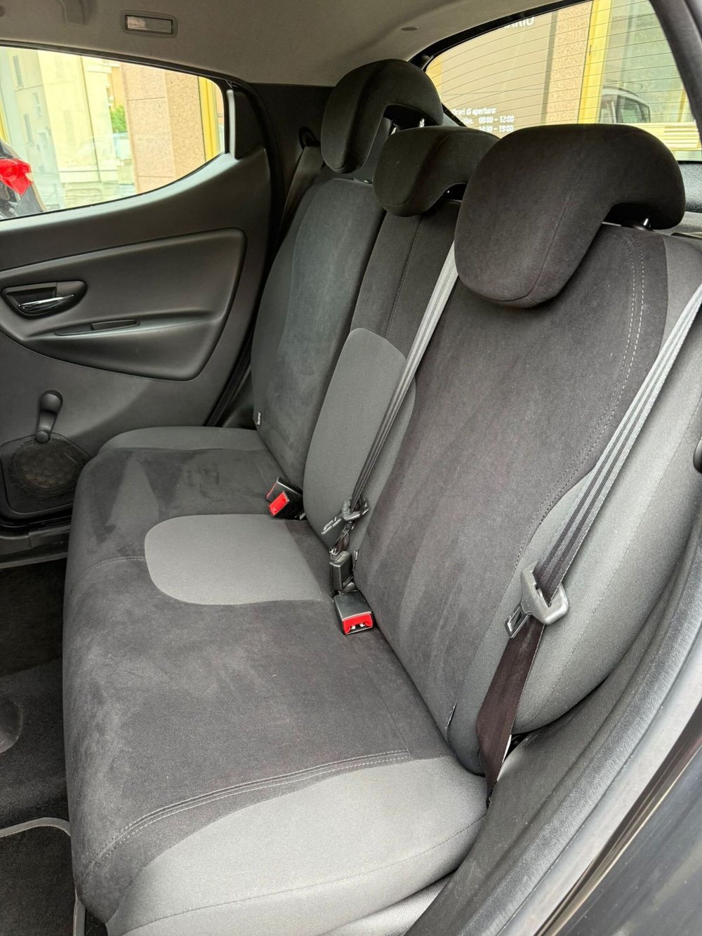 Lancia Ypsilon usata a Torino (15)