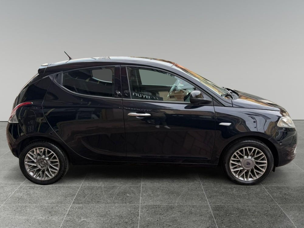 Lancia Ypsilon usata a Torino (3)