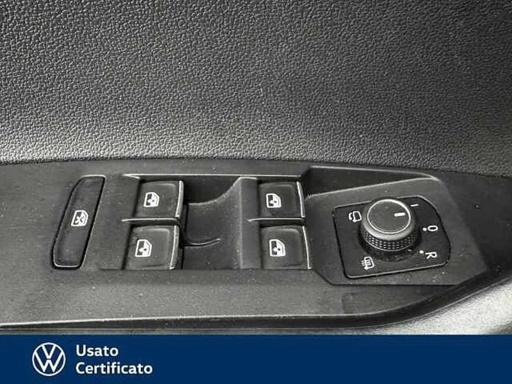 Volkswagen Taigo usata a Vicenza (12)