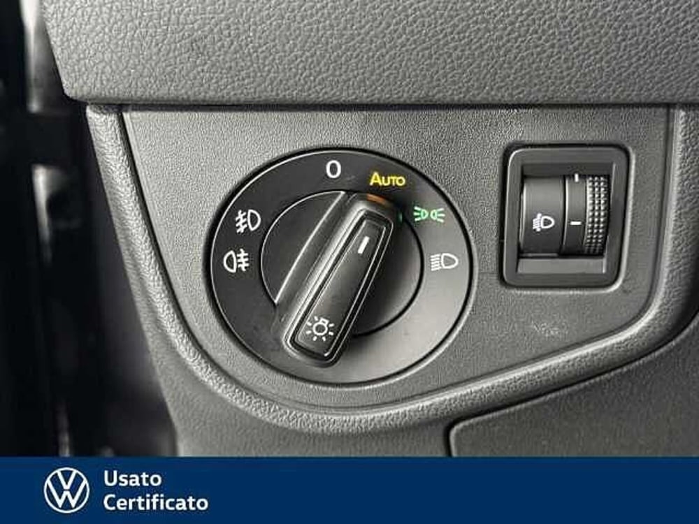 Volkswagen Taigo usata a Vicenza (13)