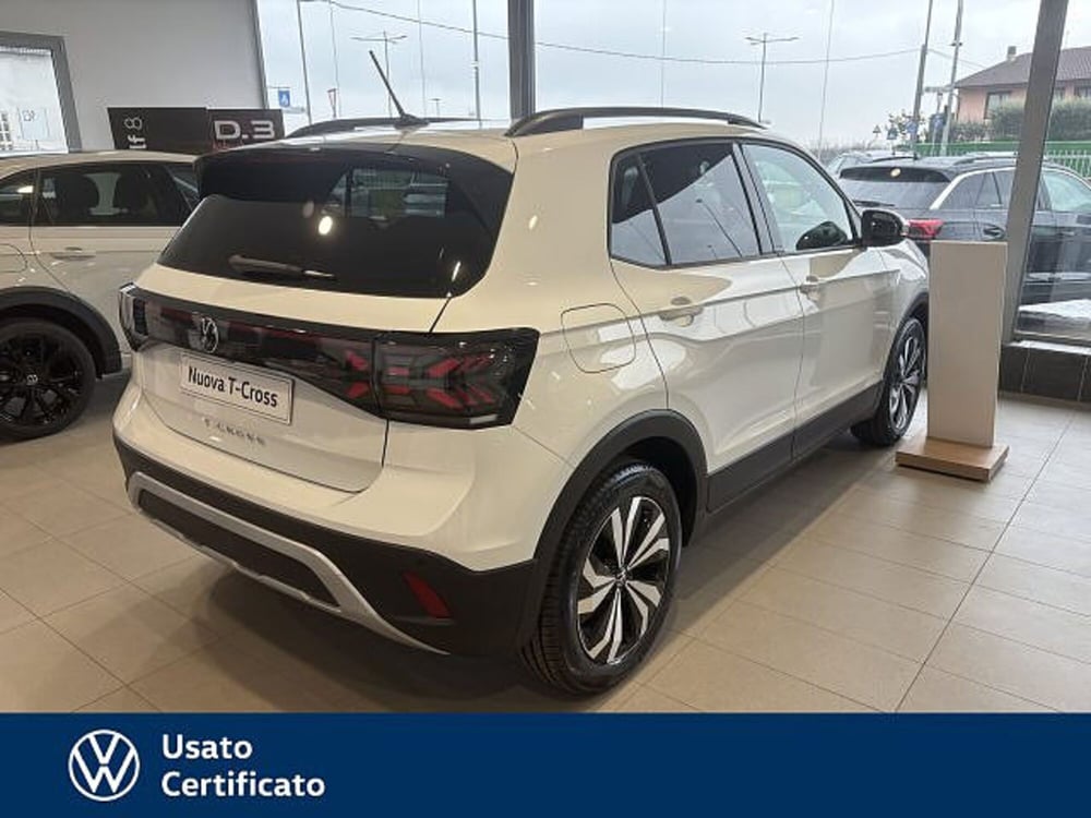 Volkswagen T-Cross nuova a Vicenza (3)