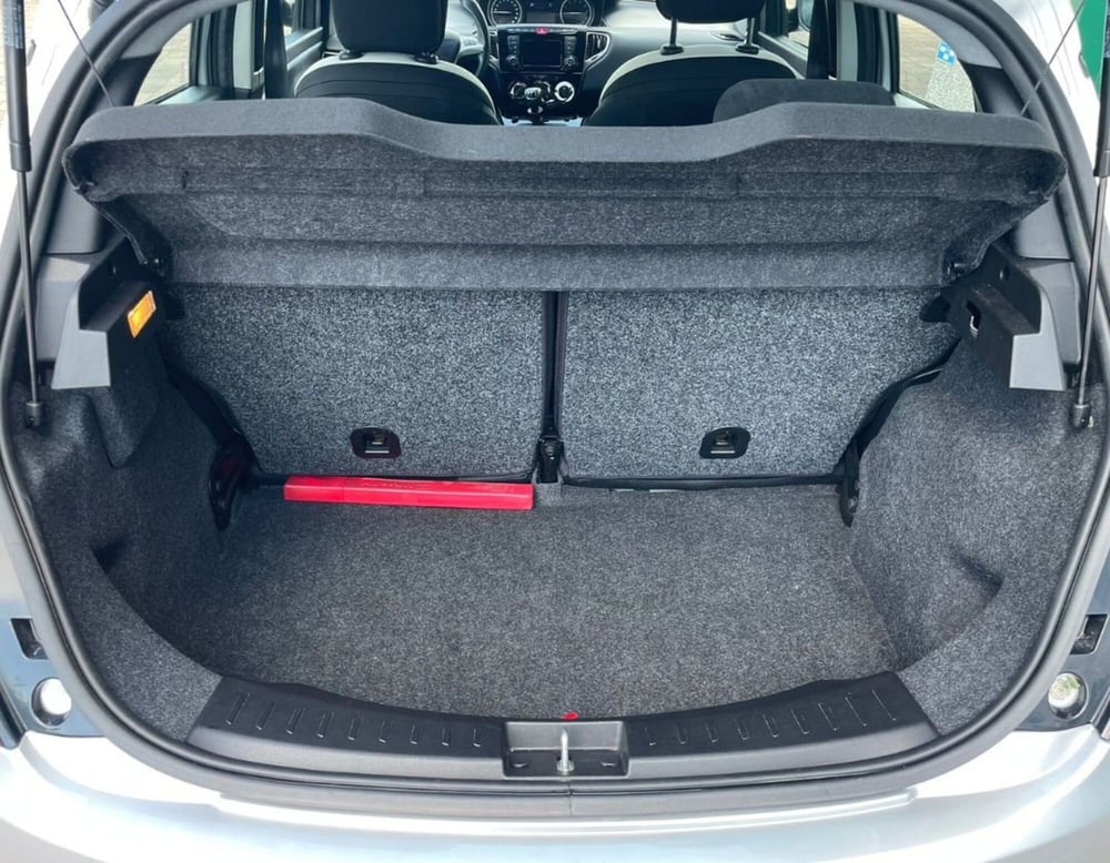 Lancia Ypsilon usata a Rovigo (10)