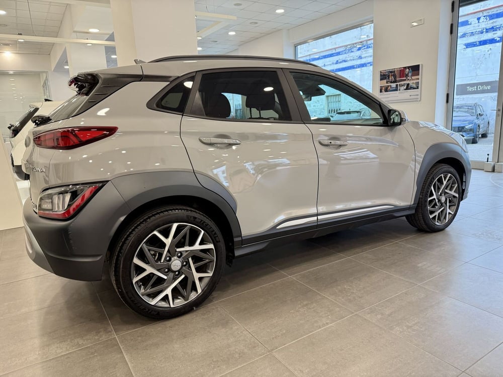Hyundai Kona usata a Napoli (3)