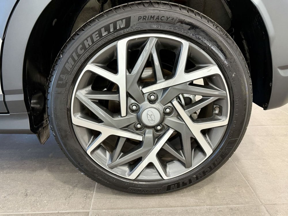 Hyundai Kona usata a Napoli (9)
