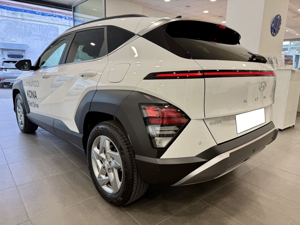 Hyundai Kona usata a Napoli (6)