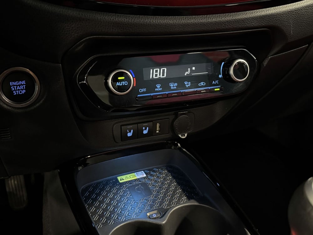 Toyota Aygo X usata a Brescia (13)