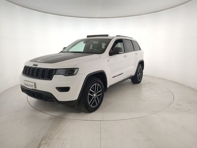 Jeep Grand Cherokee 3.0 V6 CRD 250 CV Multijet II Overland del 2016 usata a Alessandria