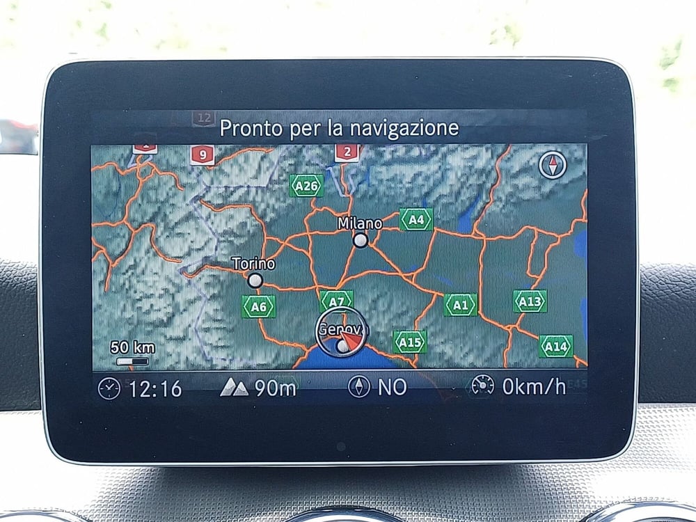 Mercedes-Benz GLA SUV usata  (11)